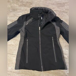 Women’s XS Spyder Black and Gray Ski /Snowboard Snow Jacket
